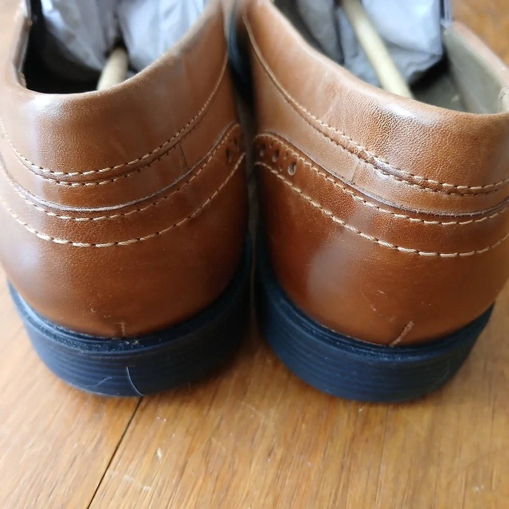 Men's Hush Puppies Brown Leather Slip-On Loafers Sx 11W.